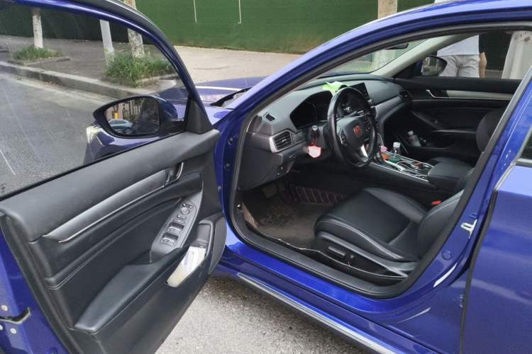 Used Honda Accord 2018 260TURBO Luxury Edition China V Emission Standard Driver Seat