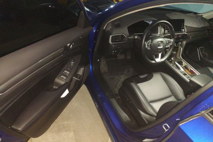 Used Honda Accord 2018 260TURBO Luxury Edition China VI Driver Seat