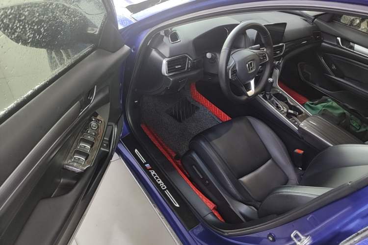 Used Honda Accord 2018 260TURBO Elite Edition China VI Driver Seat
