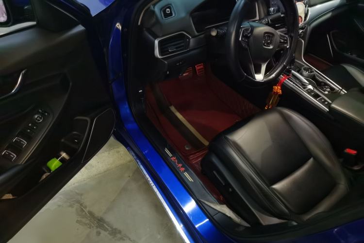 Used Honda Accord 2018 260TURBO Elite Edition China VI Driver Seat
