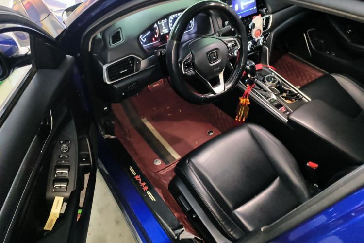 Used Honda Accord 2018 260TURBO Elite Edition China VI Driver Seat