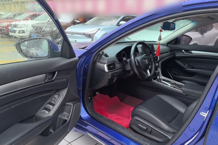 Used Honda Accord 2018 260TURBO Elite Edition China VI Driver Seat