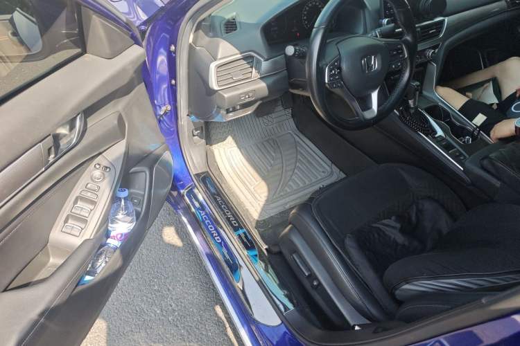 Used Honda Accord 2018 260TURBO Luxury Edition China VI Driver Seat