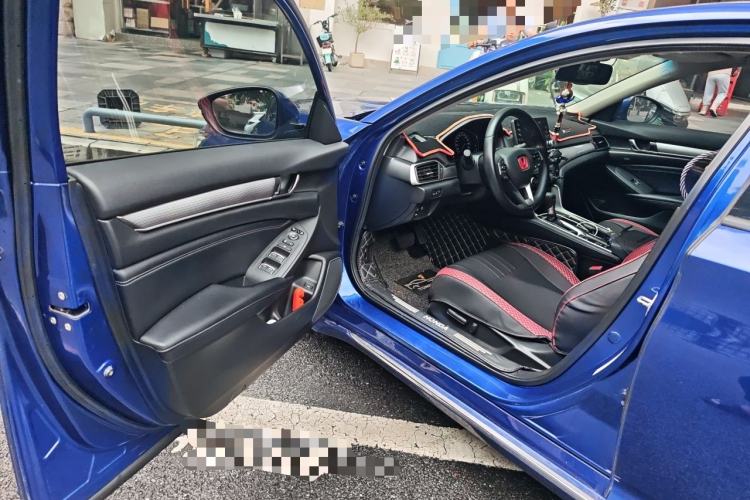 Used Honda Accord 2018 260TURBO Luxury Edition China V Emission Standard Driver Seat