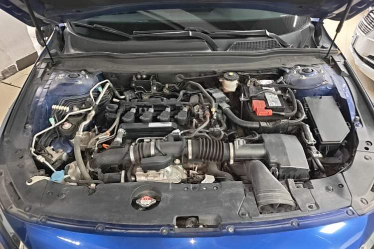 Used Honda Accord 2018 260TURBO Luxury Edition China V Emission Standard Engine Bay