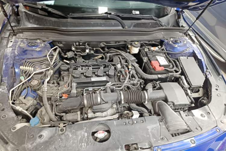 Used Honda Accord 2018 260TURBO Elite Edition China V Engine Bay