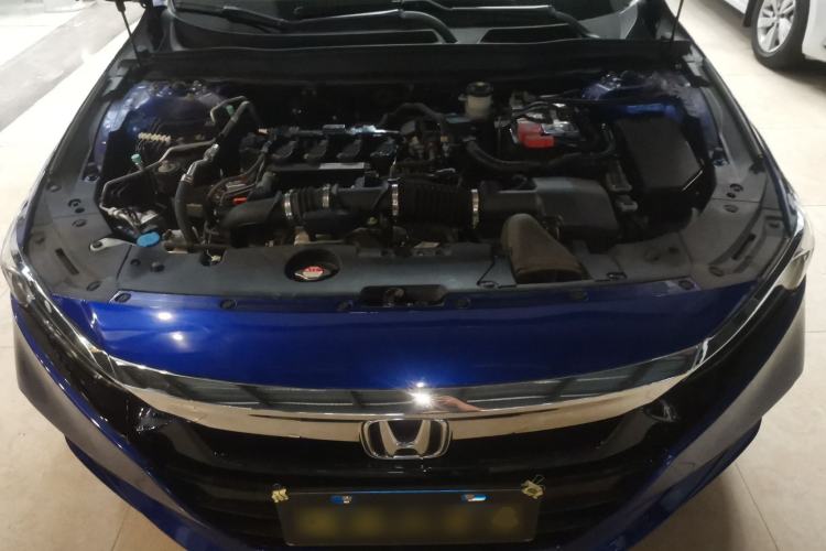 Used Honda Accord 2018 260TURBO Elite Edition China VI Engine Bay