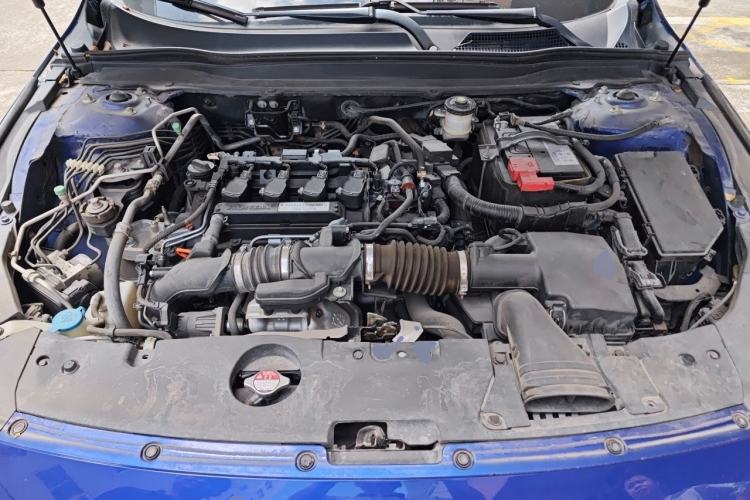 Used Honda Accord 2018 260TURBO Luxury Edition China V Emission Standard Engine Bay