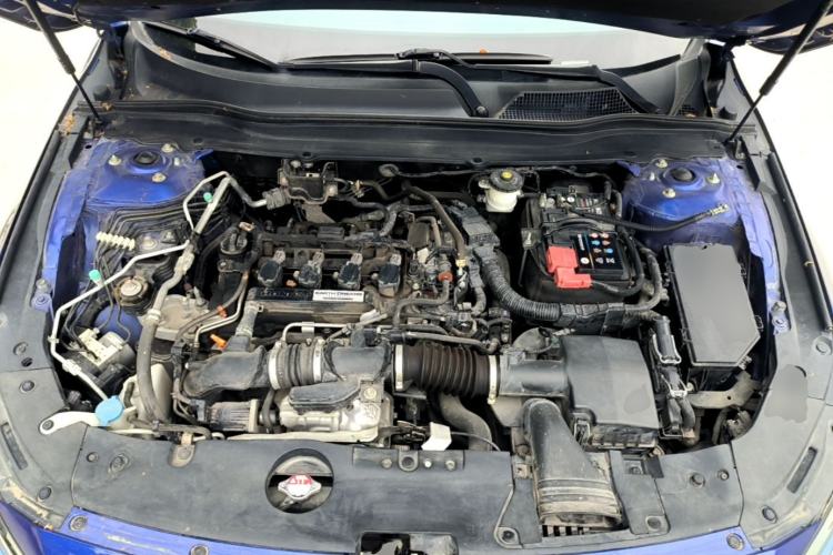 Used Honda Accord 2018 260TURBO Elite Edition China VI Engine Bay