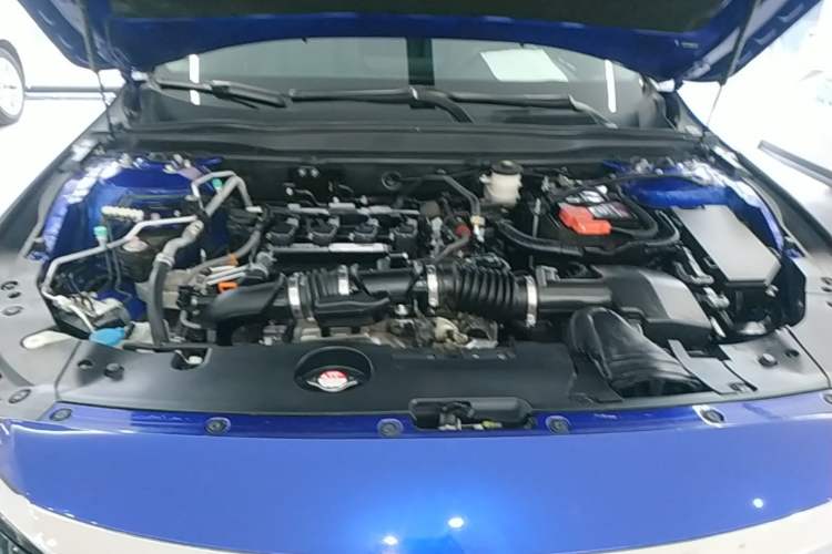 Used Honda Accord 2018 260TURBO Elite Edition China V Engine Bay