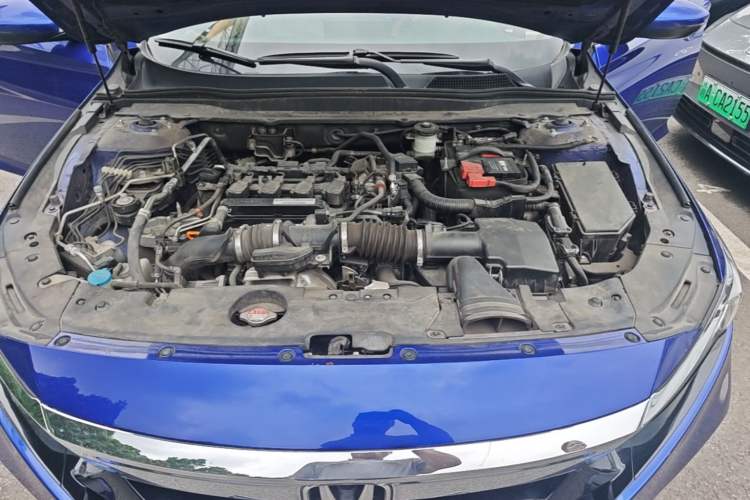 Used Honda Accord 2018 260TURBO Elite Edition China V Engine Bay