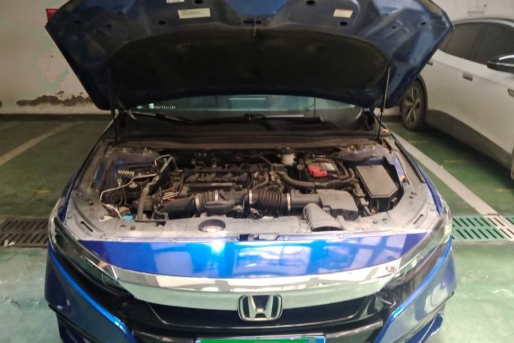 Used Honda Accord 2018 260TURBO Elite Edition China V Engine Bay