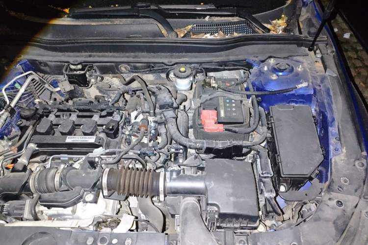 Used Honda Accord 2018 260TURBO Luxury Edition China V Emission Standard Engine Bay Left