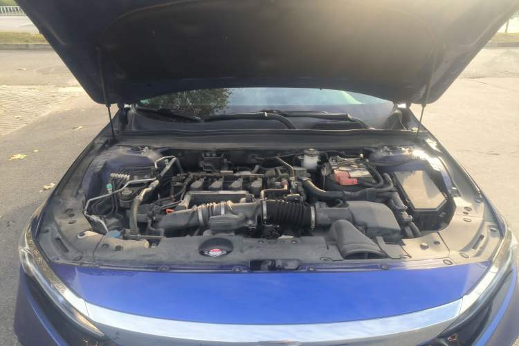 Used Honda Accord 2018 260TURBO Elite Edition China VI Engine Bay