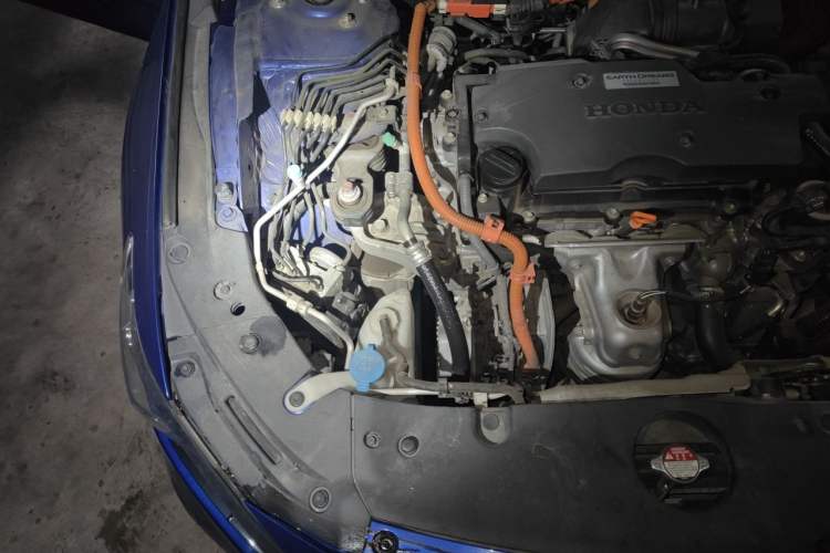 Used Honda Accord 2018 Rui Hybrid 2.0L Rui Ling Edition China VI Engine Bay Right