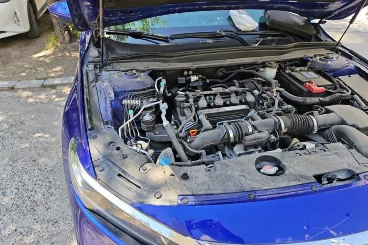 Used Honda Accord 2018 260TURBO Luxury Edition China V Emission Standard Engine Bay Right