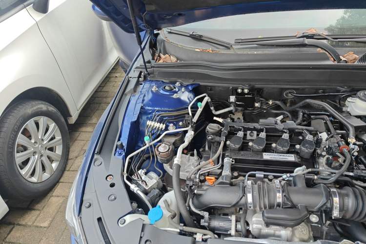 Used Honda Accord 2018 230TURBO Comfort Version National V Engine Bay Right