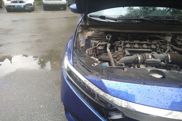 Used Honda Accord 2018 260TURBO Elite Edition China V Engine Bay Right