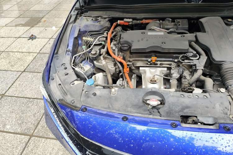 Used Honda Accord 2018 Rui Hybrid 2.0L Rui Ling Edition China VI Engine Bay Right