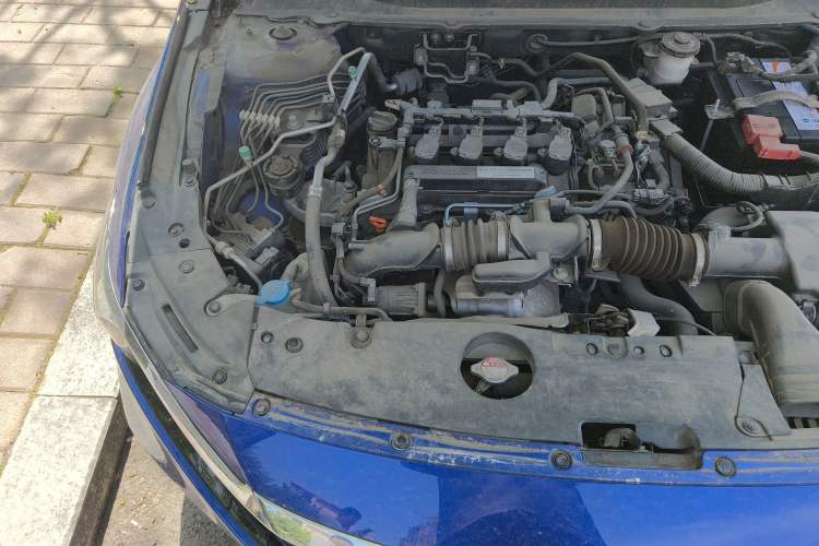 Used Honda Accord 2018 260TURBO Elite Edition China V Engine Bay Right