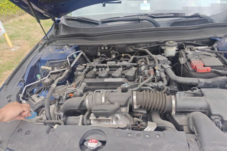 Used Honda Accord 2018 260TURBO Luxury Edition China V Emission Standard Engine Bay Right