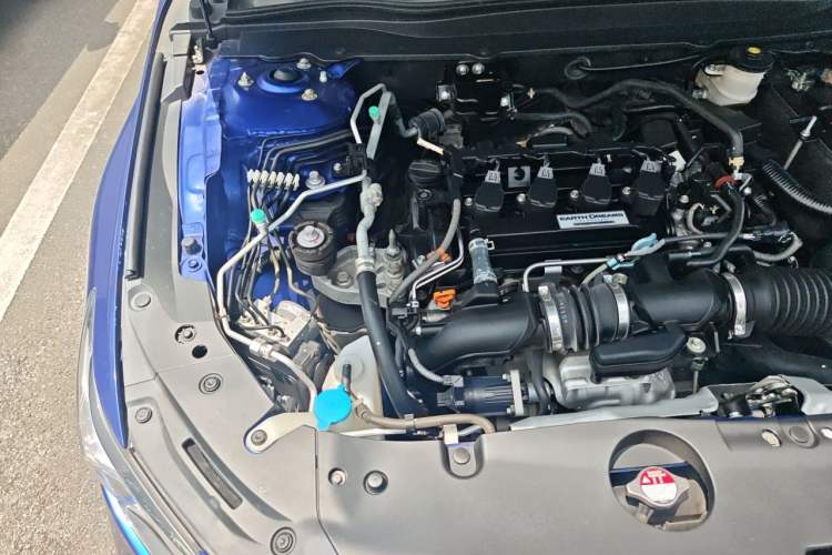Used Honda Accord 2018 260TURBO Elite Edition China V Engine Bay Right