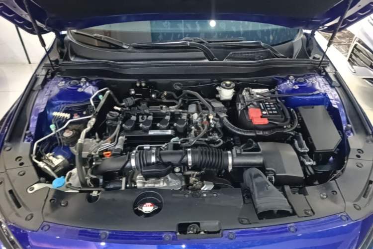 Used Honda Accord 2018 260TURBO Elite Edition China V Engine Bay