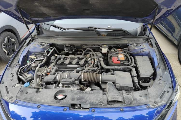 Used Honda Accord 2018 260TURBO Elite Edition China V Engine Bay