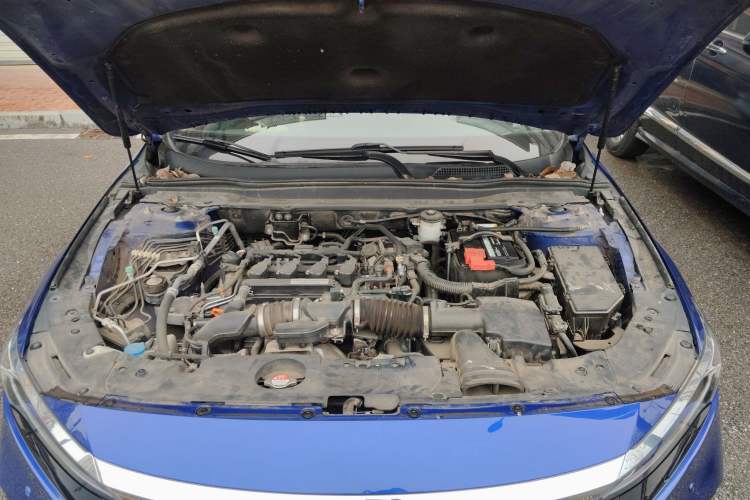 Used Honda Accord 2018 260TURBO Elite Edition China VI Engine Bay