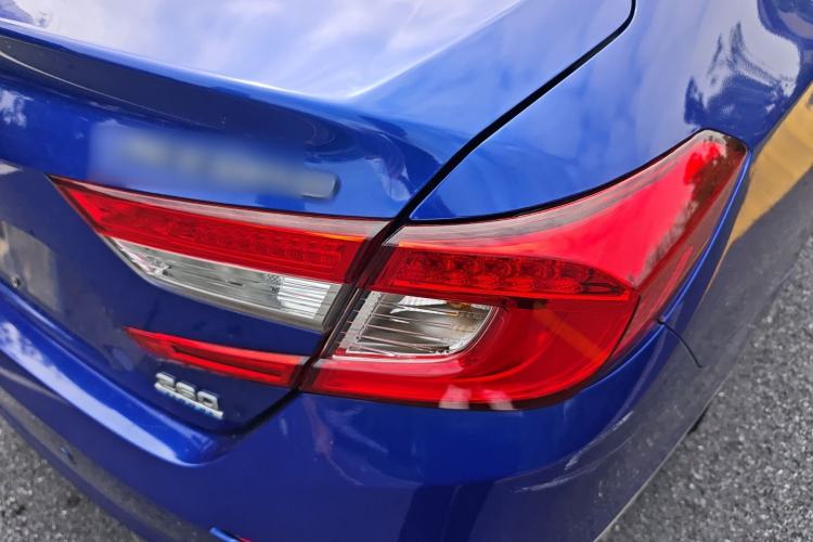 Used Honda Accord 2018 260TURBO Elite Edition China V Exterior 3