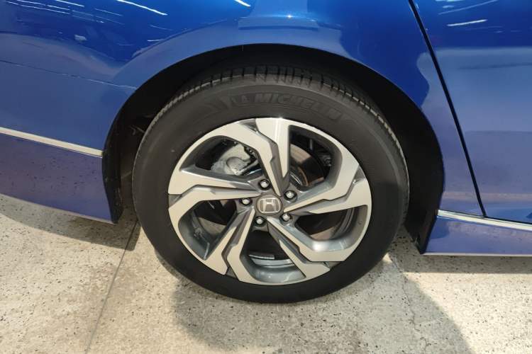 Used Honda Accord 2018 260TURBO Prestige Edition China V Exterior 4