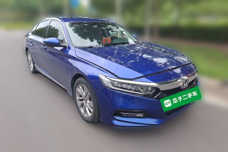 Used Honda Accord 2018 260TURBO Luxury Edition China V Emission Standard Front Right 45 Deg