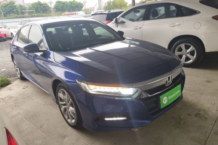 Used Honda Accord 2018 260TURBO Elite Edition China V Front Right 45 Deg