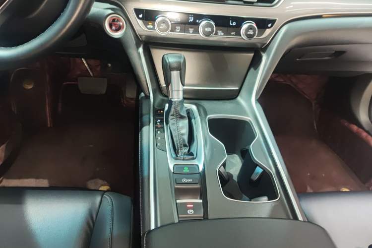 Used Honda Accord 2018 260TURBO Prestige Edition China V Gear Lever