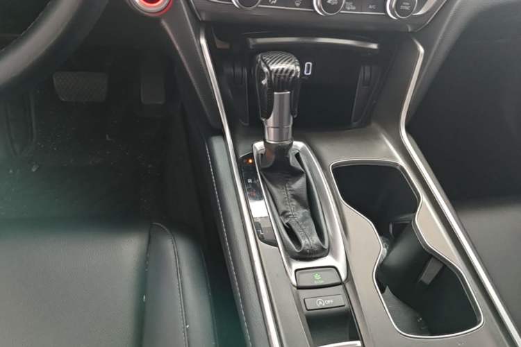 Used Honda Accord 2018 260TURBO Elite Edition China V Gear Lever