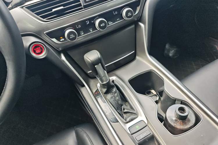 Used Honda Accord 2018 260TURBO Elite Edition China V Gear Lever