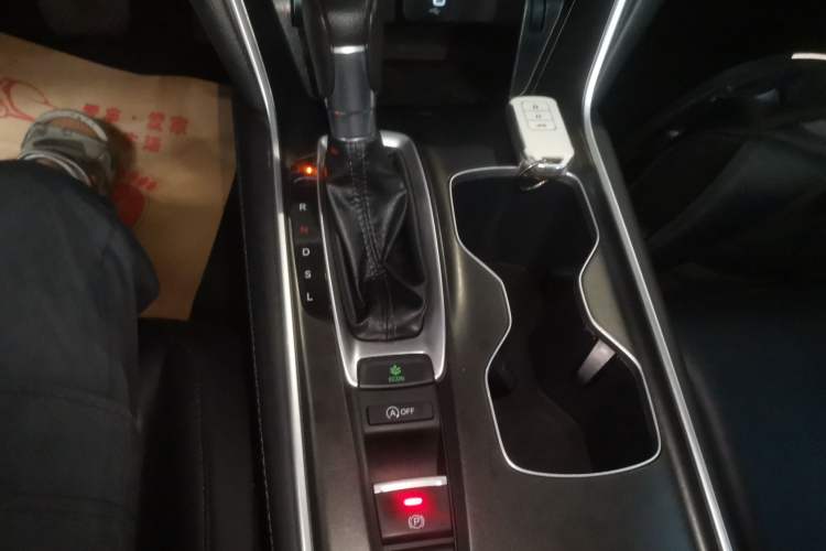 Used Honda Accord 2018 260TURBO Elite Edition China VI Gear Lever