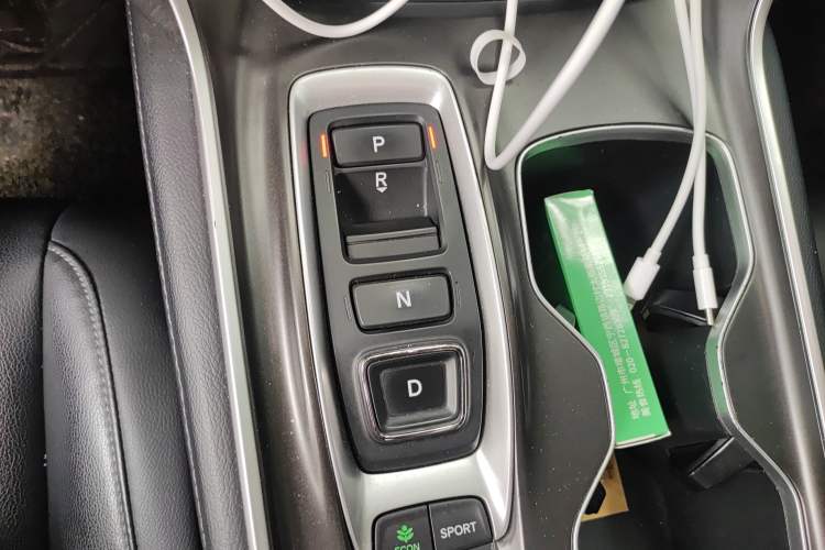Used Honda Accord 2018 Rui Hybrid 2.0L Rui Ling Edition China VI Gear Lever