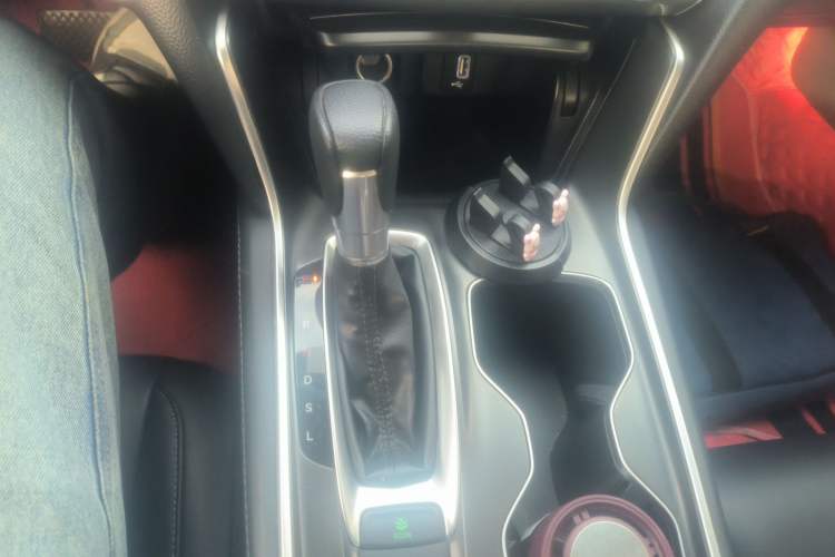 Used Honda Accord 2018 260TURBO Elite Edition China VI Gear Lever