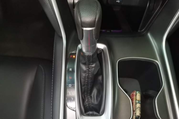 Used Honda Accord 2018 260TURBO Luxury Edition China VI Gear Lever