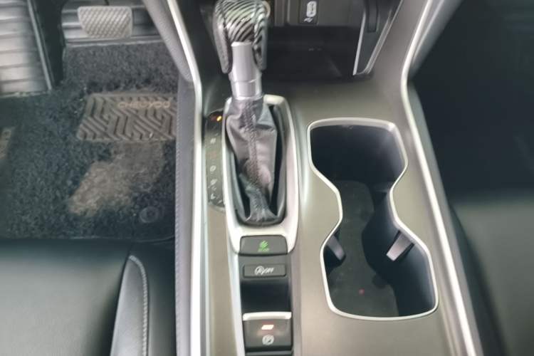 Used Honda Accord 2018 260TURBO Elite Edition China VI Gear Lever