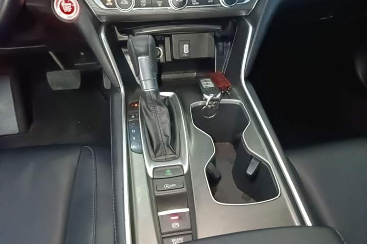 Used Honda Accord 2018 260TURBO Elite Edition China V Gear Lever