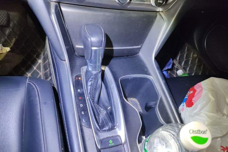 Used Honda Accord 2018 260TURBO Elite Edition China V Gear Lever