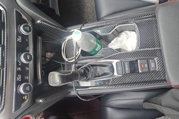 Used Honda Accord 2018 260TURBO Luxury Edition China V Emission Standard Gear Lever