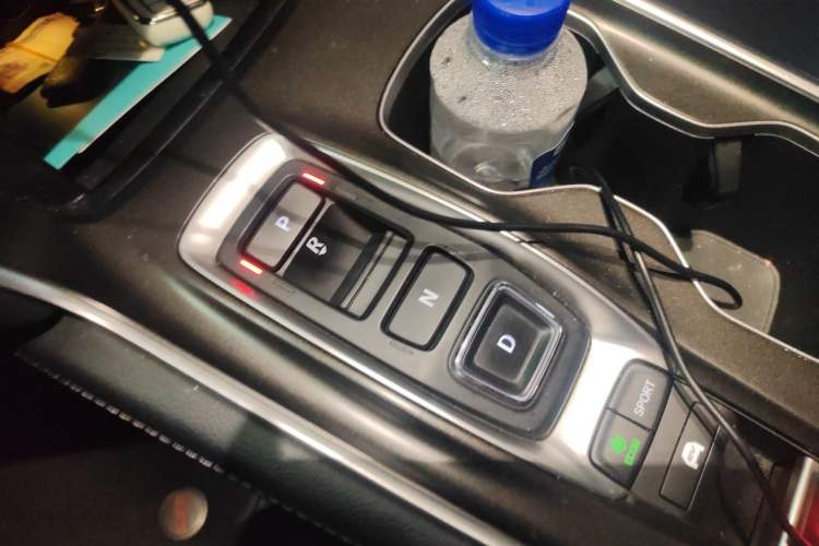 Used Honda Accord 2018 Rui·Hybrid 2.0L Rui Zhi Edition China VI Gear Lever