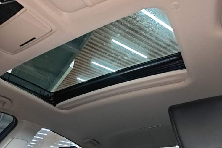 Used Honda Accord 2018 260TURBO Luxury Edition China V Emission Standard Headliner