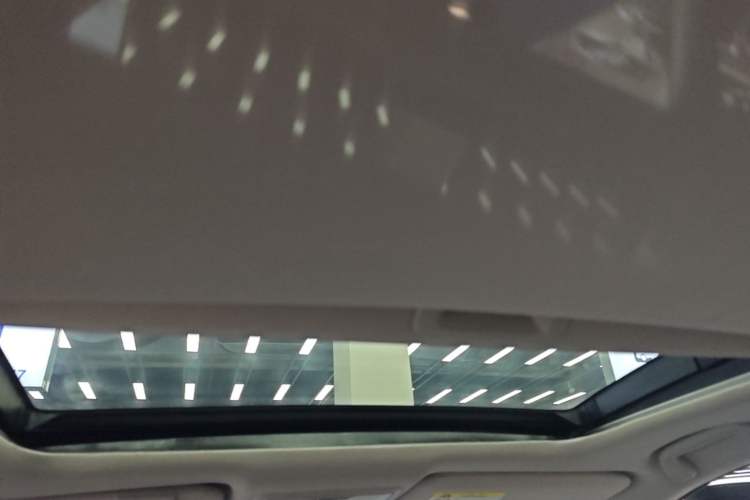 Used Honda Accord 2018 260TURBO Luxury Edition China VI Headliner