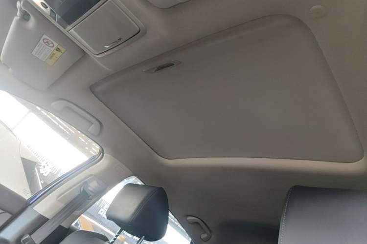 Used Honda Accord 2018 Rui Hybrid 2.0L Rui Ling Edition China VI Headliner