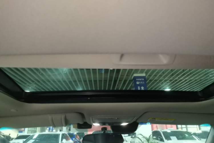 Used Honda Accord 2018 260TURBO Luxury Edition China VI Headliner