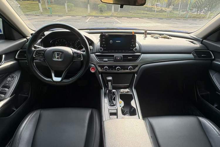 Used Honda Accord 2018 260TURBO Elite Edition China VI Interior 1